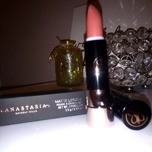 Anastasia Beverly Hills Matte Lipstick